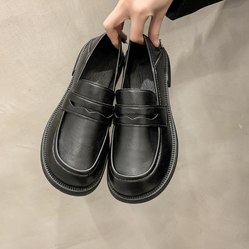 Ženski loaferi u britanskom stilu, gornji dio PU, okrugli vrh, niski pet 1–3 cm, gumena potplata, slip-on