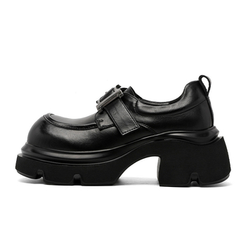 Ženske kožne loafer platforme s okruglom špicom, dvostruko kožni gornji dio, Velcro zatvarač, 6–8 cm visina platforme, latex ulošak