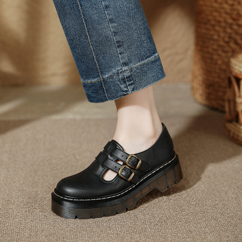 Loafers dama cu platformă, PU partea superioară, varf rotund, slip-on, talpă PVC, înălțimea platformei 4–6 cm