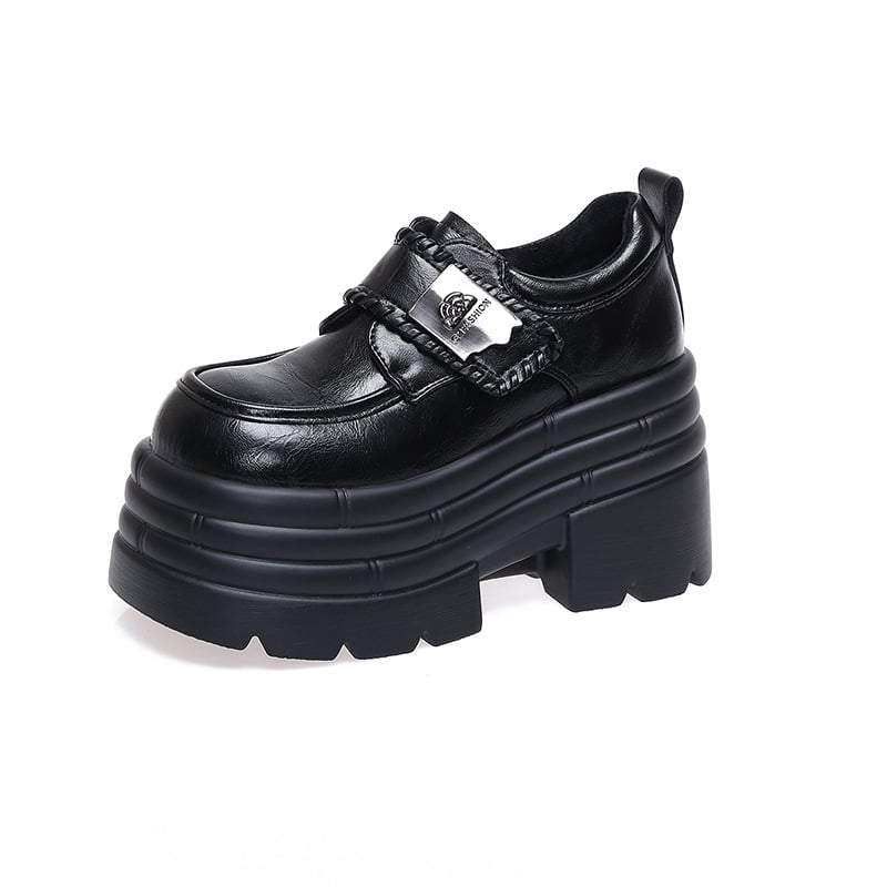 Loafers dama cu platformă groasă pentru înălțimea (6–8 cm), stil britanic; Material superior: Super Fiber; Închidere: șireturi; Interior: Microfiber.