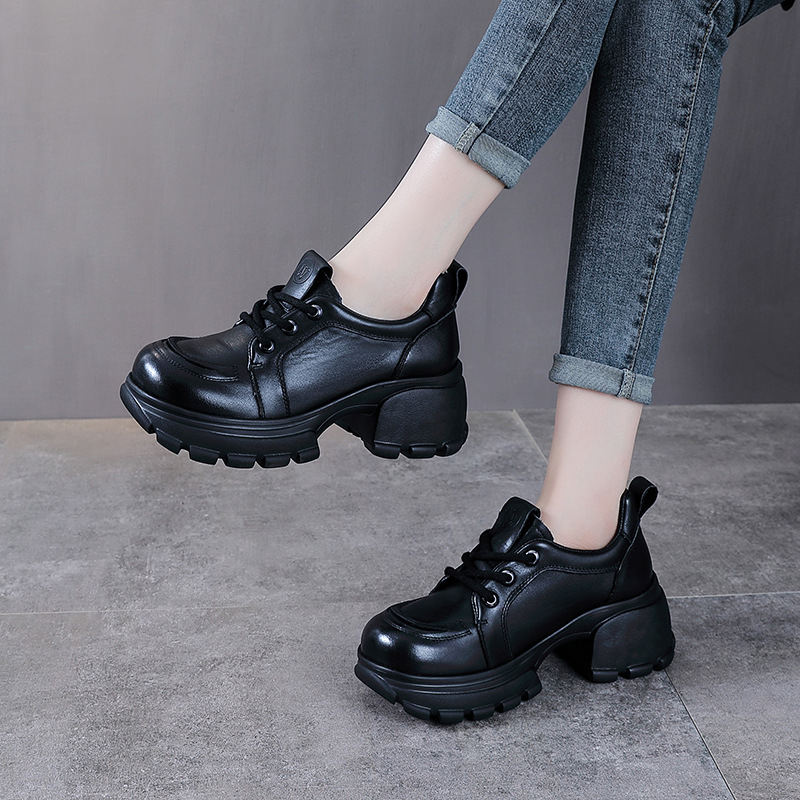 Pantofi damă cu platformă din piele, vârf rotund, toc 3–5 cm, închidere cu șireturi, talpă EVA