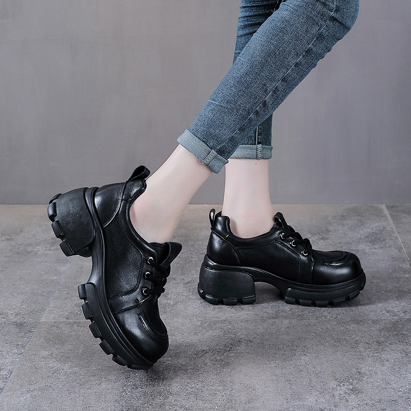 Pantofi damă cu platformă din piele, vârf rotund, toc 3–5 cm, închidere cu șireturi, talpă EVA