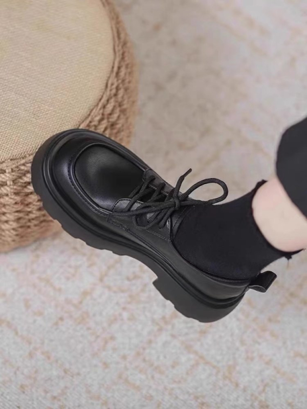 Ženske cipele s debelim potplatom, Mary Jane s bočnim zatvaračem, zamšeni gornji dio, zaobljeni vrh, 3-5 cm peta