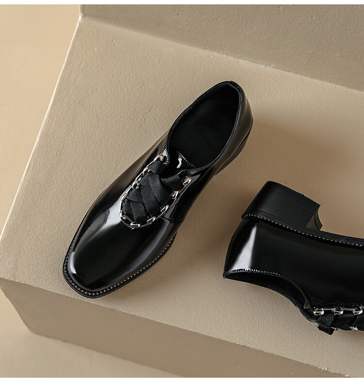 Ženske kožne loaferice s vezicama, srednja peta 3–5 cm, engleski stil za ured