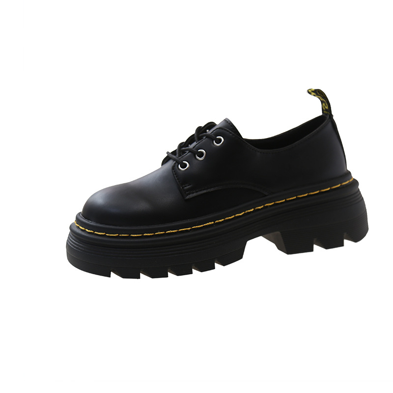 Mary Jane cipele s PU gornjim dijelom, okrugli vrh, debeli pet 6–8 cm, kopčanje, gumeni potplat