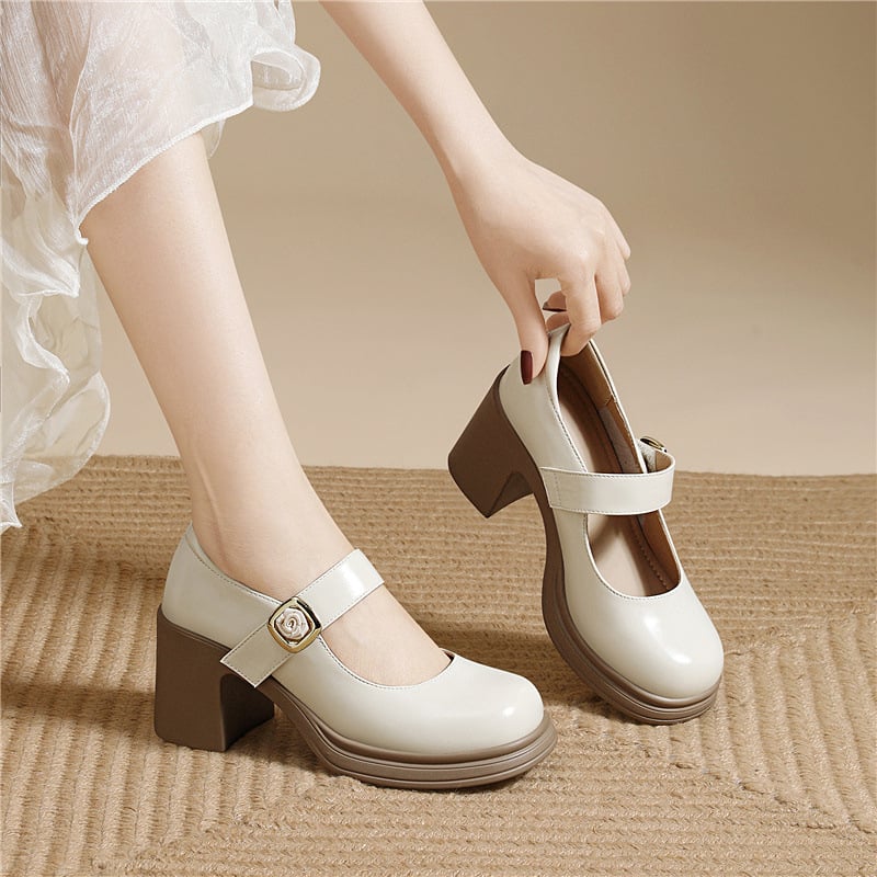Mary Jane loafers s okruglim nosom, gornji dio od mikrovlakana, Velcro zatvaranje, visok pet 6–8 cm