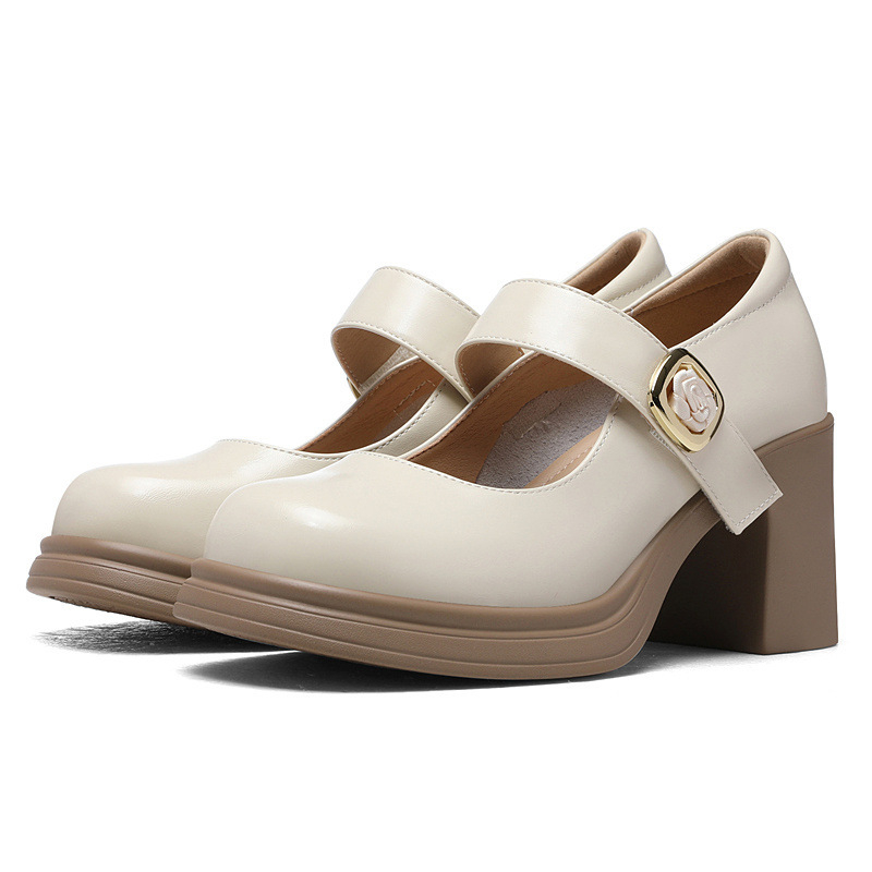 Mary Jane loafers s okruglim nosom, gornji dio od mikrovlakana, Velcro zatvaranje, visok pet 6–8 cm