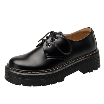Ženske loaferice od mikrovlakna s gornjim dijelom, okrugla nosnica, klinasti potpetica 4–6 cm, vezanje, đon PVC