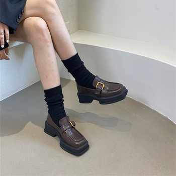 Loafers pentru femei – partea superioară PU, vârf pătrat, toc mediu (3–5 cm), toc gros, stil britanic