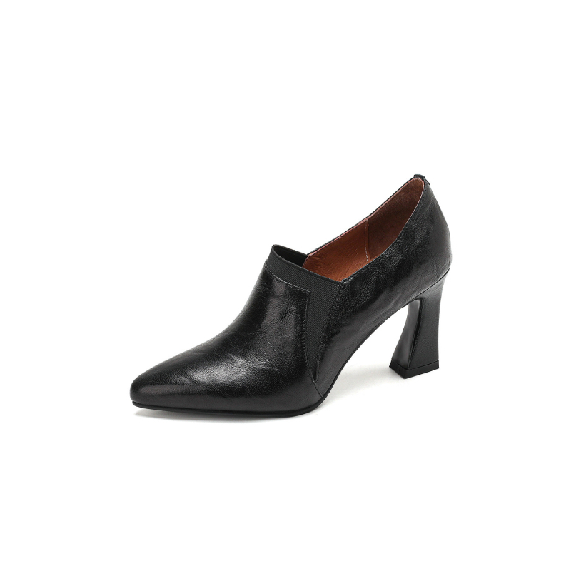 Ženske cipele s niskom petom - špičast nos, gornji dio od ovčje kože, slip-on, gumena potplat, dubok otvor