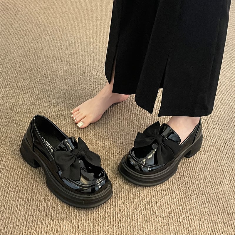 Loafers Mary Jane pentru femei cu talpă groasă, PU suprafață, vârf rotund, toc mic 1–3 cm, închidere cu șiret, talpă din cauciuc