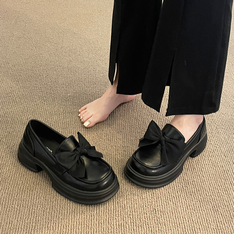 Loafers Mary Jane pentru femei cu talpă groasă, PU suprafață, vârf rotund, toc mic 1–3 cm, închidere cu șiret, talpă din cauciuc