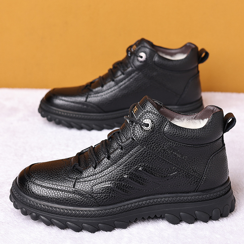 Papuci de iarnă pentru bărbați, partea superioară din piele de bovine din stratul al doilea, talpă din cauciuc