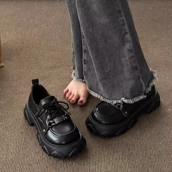 Ženski loafers, britanski stil, srednja visina pete 3–5 cm, gornji dio: Super Fiber, kopčanje šnurkama