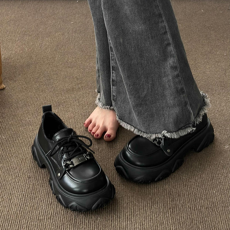 Ženski loafers, britanski stil, srednja visina pete 3–5 cm, gornji dio: Super Fiber, kopčanje šnurkama