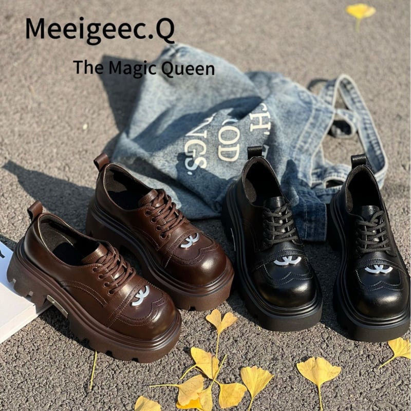 Ženske kožne loaferice s debelom potplatom, prugasti vintage stil, vezanje, srednja visina peta 3–5 cm