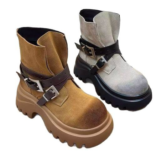 Ženske Martinice s debelim potplatom – okrugli vrh, niski klin 1–3 cm, gornji materijal od super vlakna, PU uložak