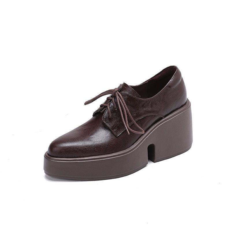 Női PU bőr cipő, fűzővel, magasságot növelő vastag talppal, francia retro stílus, ősz-télre.