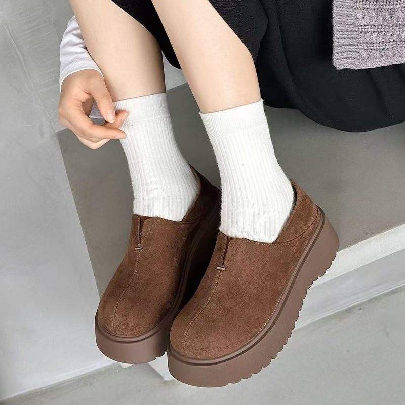 Ženske zimske čizme za snijeg s fleece podstavom, gornji dio od vlakna krave velura, niski profil, okrugli vrh, Velcro zatvarač
