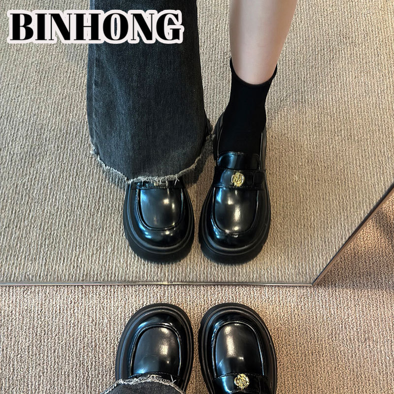 Ženske Mary Jane slip-on loafer s kamelijskim detaljem, koža prve sloje teleća, okrugli vrh, debeli pet 3-5 cm, gumasta potplat, latex ulošak, unutarnji materijal: super vlakna, niski gornji dio, britanski stil, jednobojni