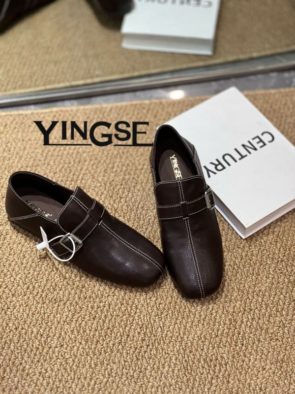 Női retro csíkos marhabőrből készült slip-on cipő, középmagas sarokkal 3–5 cm