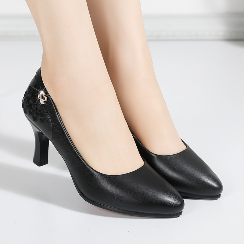 Ženske uredske cipele s noktastim vrhom od mikrovlakana, masivne pete 3–6 cm, slip-on