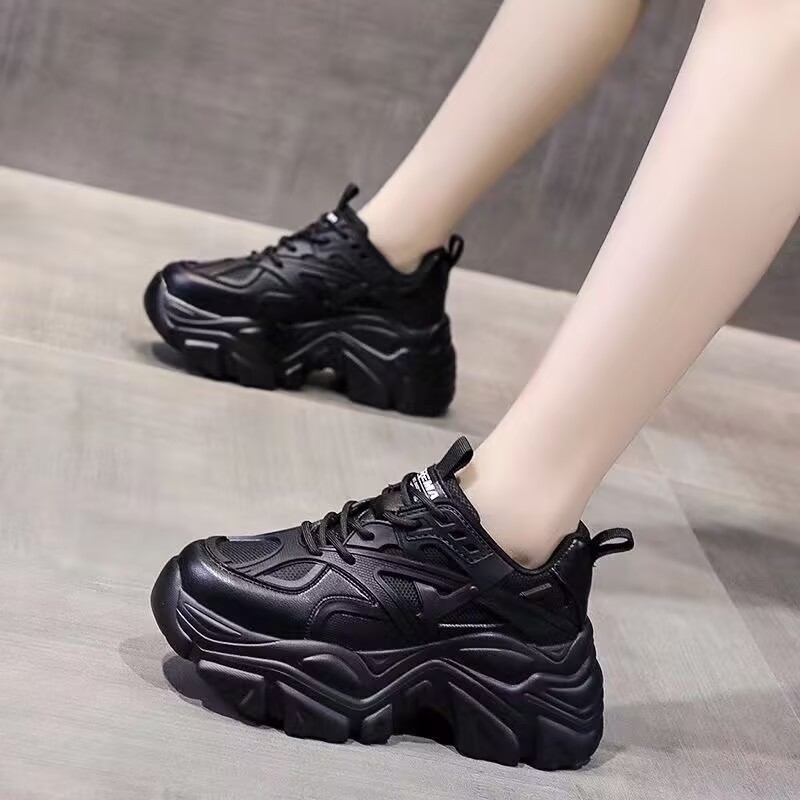 Ženske Dad Sneakers, lagani PU+mesh gornji dio, okrugli vrh, visina pete 3–5 cm, vezanje šnurkama, gumena potplat s injekcijskim oblikovanjem