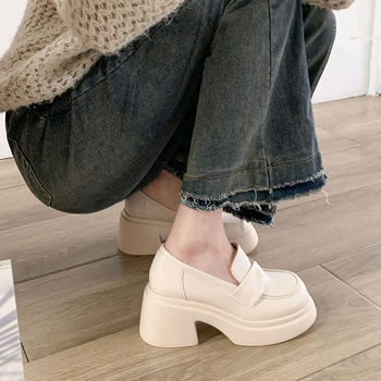 Ženske loaferice PU koža, okrugli vrh, slip-on, visina pete 3-5 cm