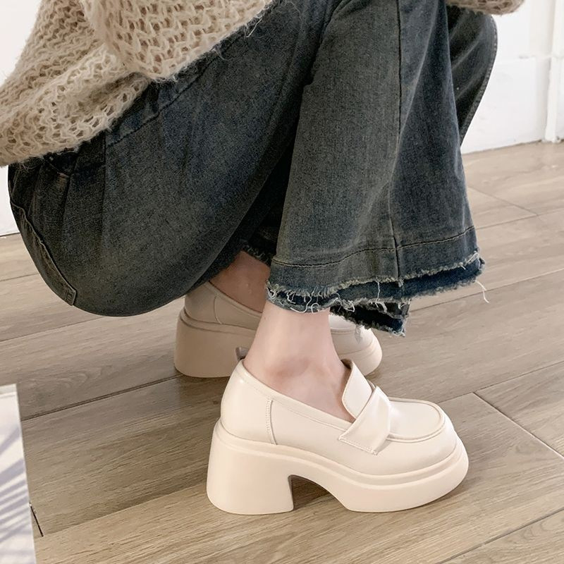 Ženske loaferice PU koža, okrugli vrh, slip-on, visina pete 3-5 cm