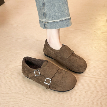 Loafers s debelim potplatom, gornji dio od svile, gumena potplata, okrugli nos, niski pet 1–3 cm