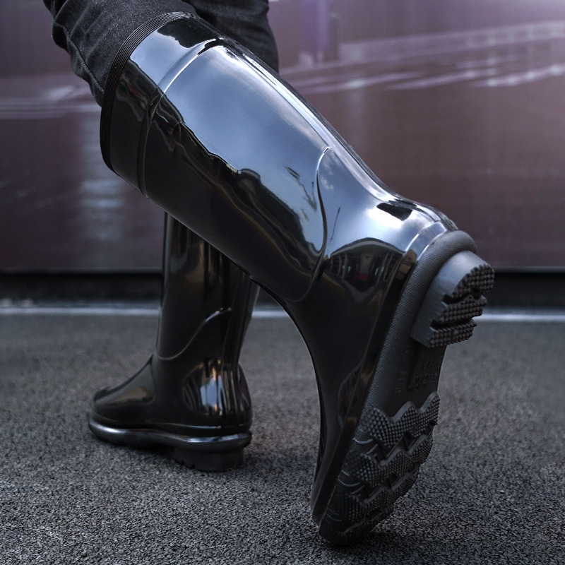 Férfiaknak készült ipari-bányászati magas szárú esőcsizmák, vízállóak, csúszásmentesek, kopásálló PVC felsőréteg
