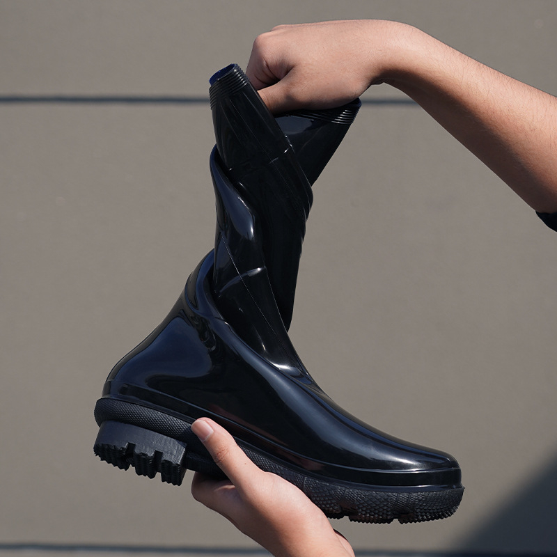 Férfiaknak készült ipari-bányászati magas szárú esőcsizmák, vízállóak, csúszásmentesek, kopásálló PVC felsőréteg