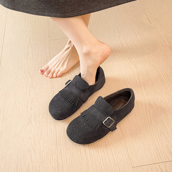 Loafers s retro brogue stilom, gornji dio od kravlje kože, okrugli vrh, slip-on, niski pet 1-3 cm