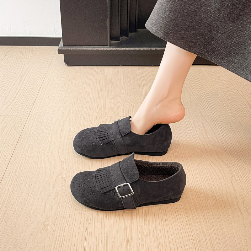 Loafers s retro brogue stilom, gornji dio od kravlje kože, okrugli vrh, slip-on, niski pet 1-3 cm
