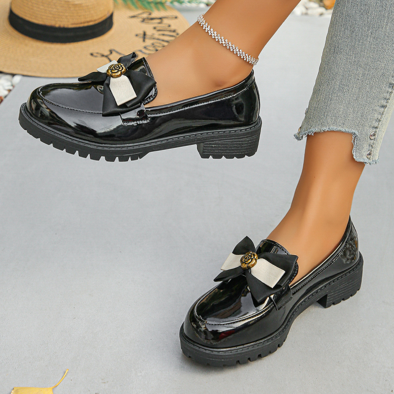 Ženski loaferi s debelom potplatom, slip-on, okrugla nosnica, PU gornji dio, niski pet, britanski stil, proljeće 2025