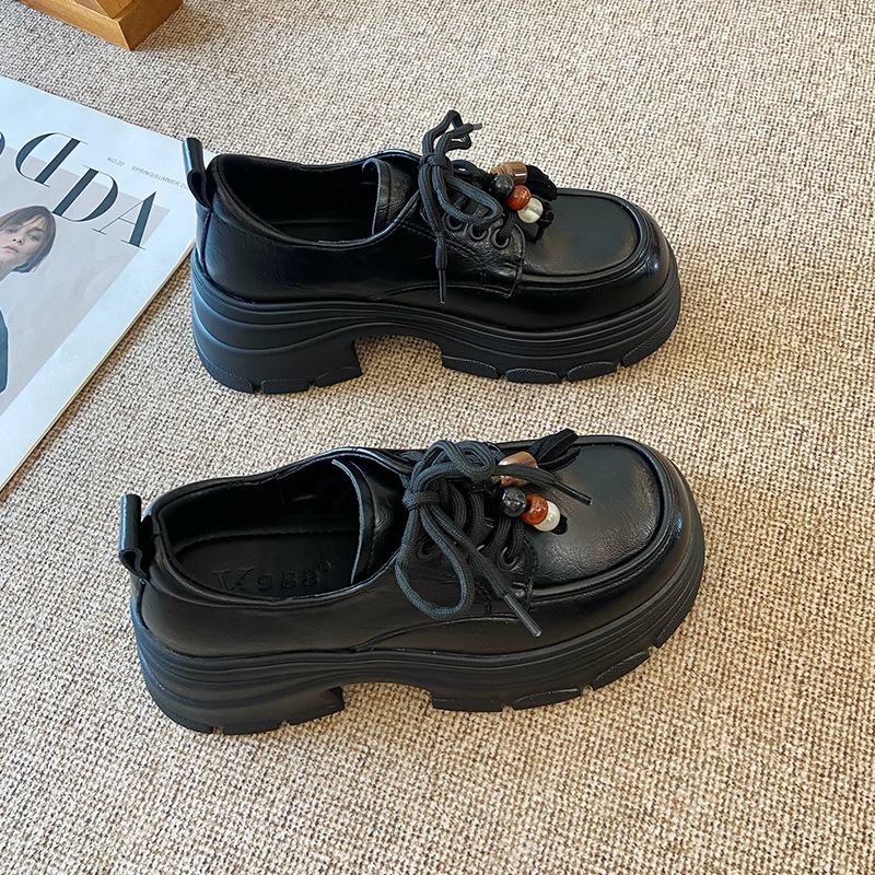 Mokasine s okruglim vrhom, srednje visoko debelo peto 3–5 cm, gornji dio od Super Fiber-a, gumena potplat, Slip-On s PU podstavom