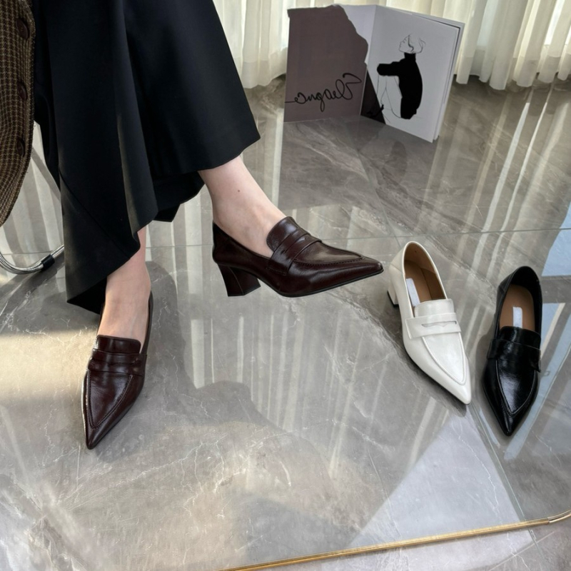 Ženske slip-on mokasine s oštrim vrhom, gornji dio od Super Fiber, ulošak od ovčje kože, srednje visok debeli potpetica 3–6 cm