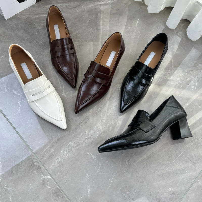 Ženske slip-on mokasine s oštrim vrhom, gornji dio od Super Fiber, ulošak od ovčje kože, srednje visok debeli potpetica 3–6 cm