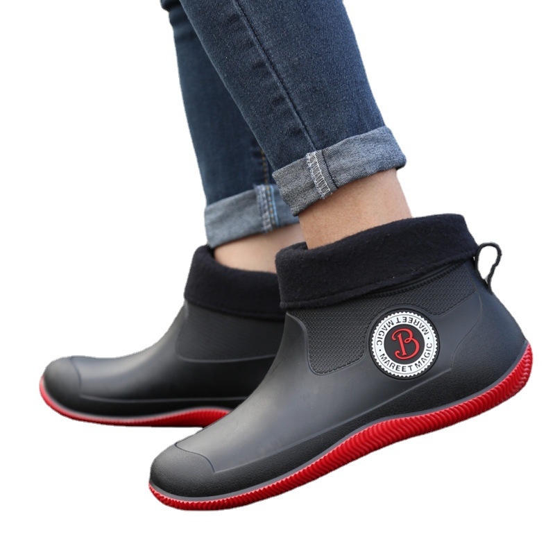 Unisex čizme za kišu Chelsea stila, kratke, PVC gornji dio, plastična potplata, okrugli vrh prsta, mrežasta unutrašnjost, tekstilna uložak