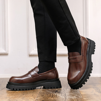 Muške loaferice s debelim đonom, gornji dio od mikrovlaknast kože, PU ulošak, gumena potplata, slip-on