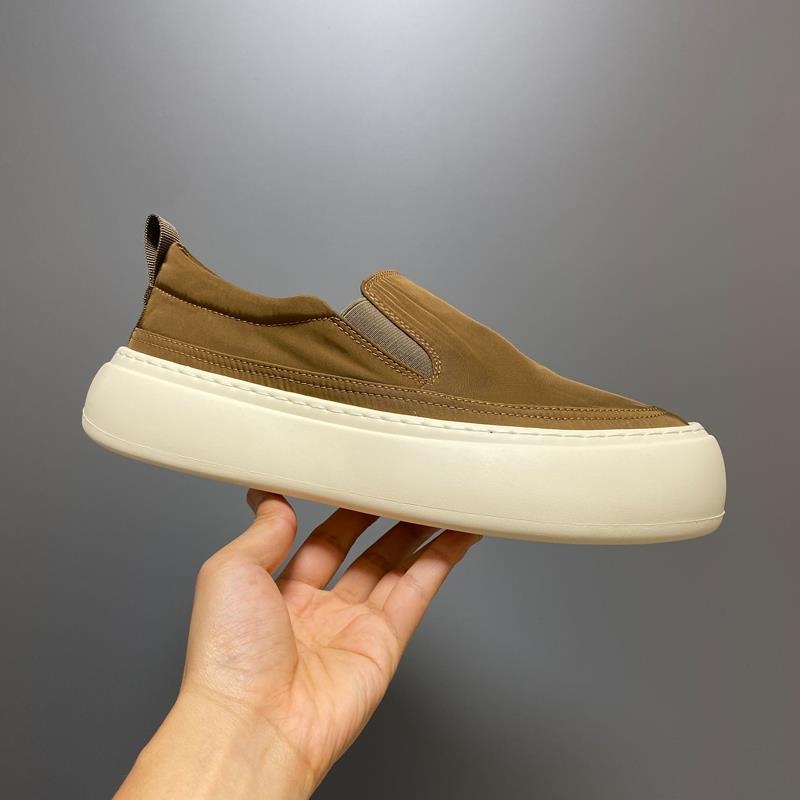 Muške platnene slip-on loaferice, prozračni gornji dio, gumena potplat, niski profil, kožni prstni kapak