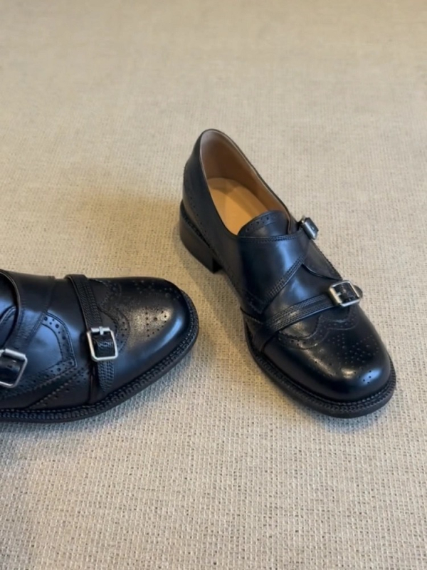 Damske loafers od prave kože u vintage brogue stilu, bez vezivanja, okrugli vrh, dvostruki gornji sloj teleće kože, debeli pet 3–5 cm, gumeni đon