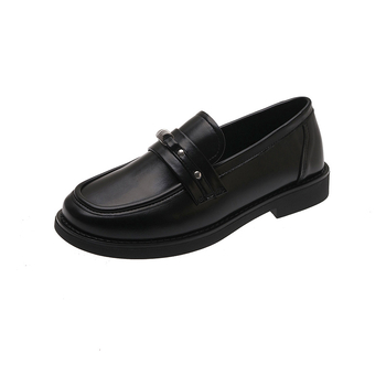 Ženske loaferice s debelim potplatom - Slip-On, PU koža, zaobljeni nos, srednja visina potpetice 3-5 cm, gumeni potplat