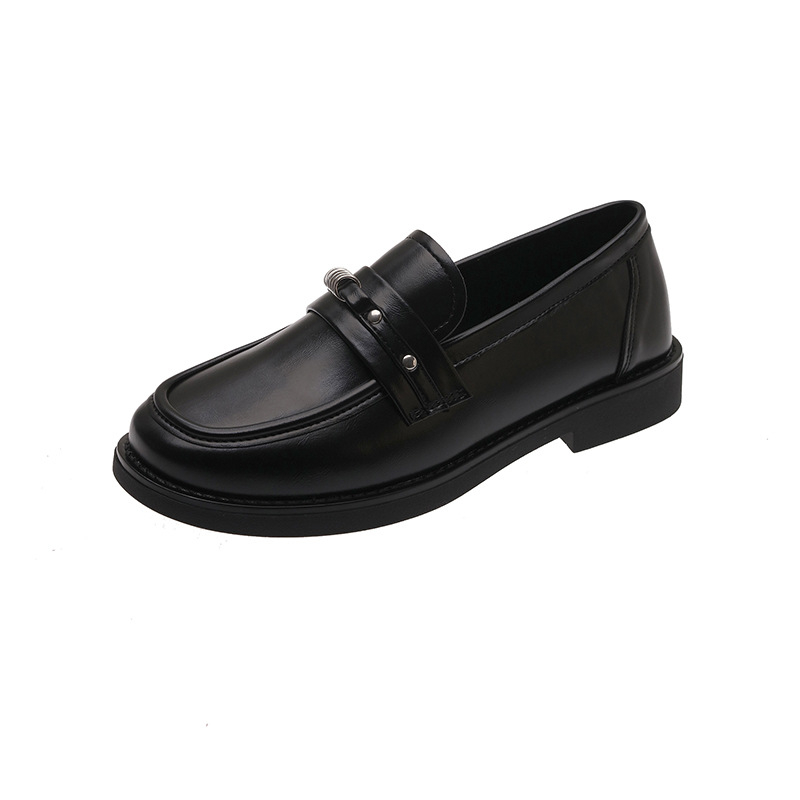 Ženske loaferice s debelim potplatom - Slip-On, PU koža, zaobljeni nos, srednja visina potpetice 3-5 cm, gumeni potplat