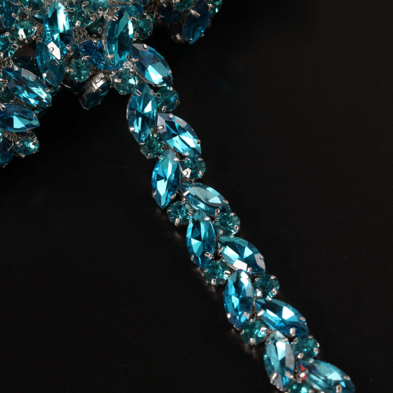 Dekorativni lanac za DIY nakit s Rhinestone kristalima i privjesnim perlima, željezni osnovni materijal, elektropiranje, Li Mei marka, mogućnost prilagođavanja