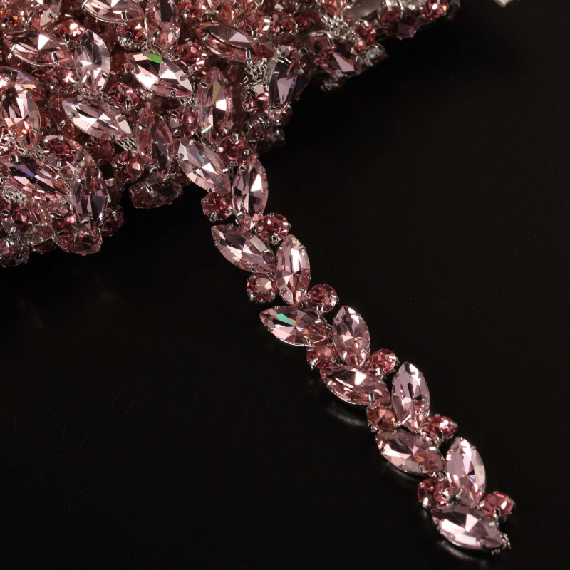 Dekorativni lanac za DIY nakit s Rhinestone kristalima i privjesnim perlima, željezni osnovni materijal, elektropiranje, Li Mei marka, mogućnost prilagođavanja