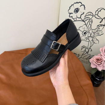 Ženske tassel mokasine s jednim gumbom, PU gornji dio, slip-on, 2026 britanski stil, okrugli vrh, prozračan, ravna potplata