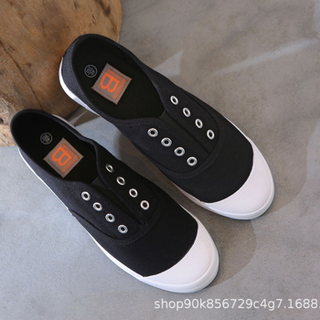 Bell muške slip-on tenisice od platna, gumena potplat, ravna peta, zaobljeni nos
