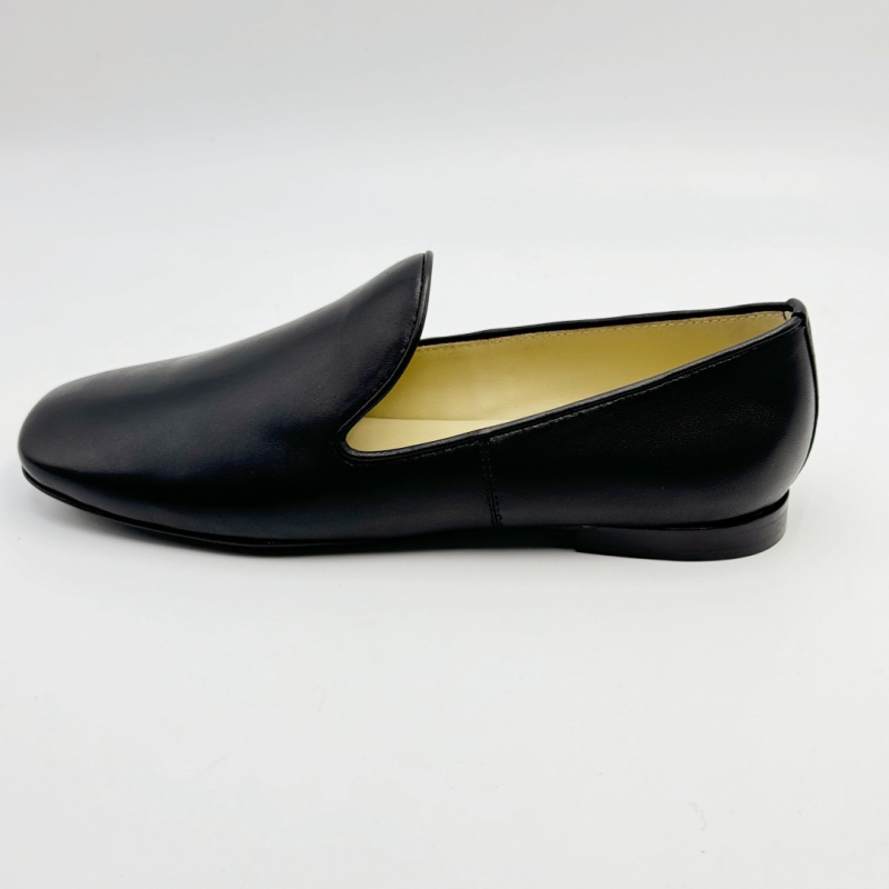 Ženske loafers-mule cipele u euro-američkom stilu, kvadratni vrh, gornji dio od kože top-grain, ulošak od kože krave, gumeni đon, niski potpetice