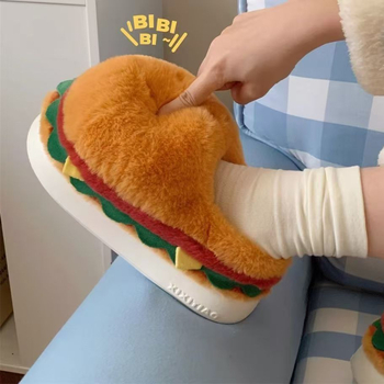 Papuče od pliša za muškarce, tople; gornji dio: poliester; potplat: plast; zatvaranje: papuče; zima 2024